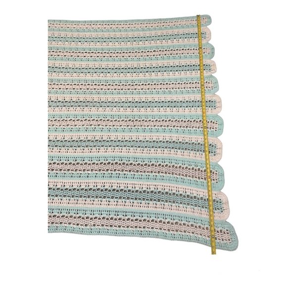 Crochet Afghan Blanket Quilt Mint Green And White Vintage 90 x 62 Inches - Picture 6 of 6